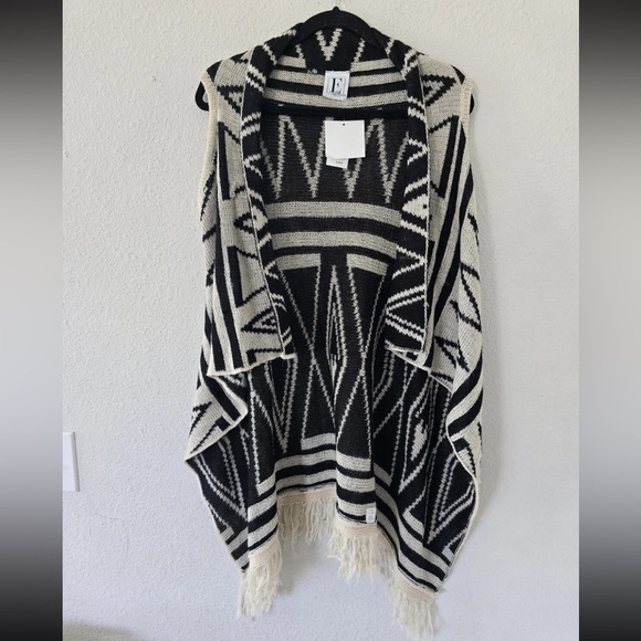 Elan Aztec Cardigan Reversible   Mixed Print Womens S Fringe Wool Oversized Boho - Picture 2 of 12